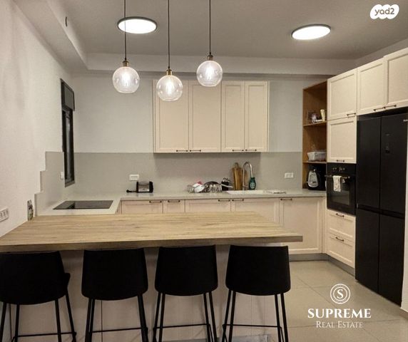 דירה, צה"ל 3, משכנות האומנים, קרית מוצקין