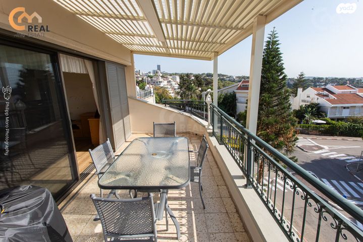 גג/ פנטהאוז, יחזקאל קויפמן, רמת גולדה, חיפה