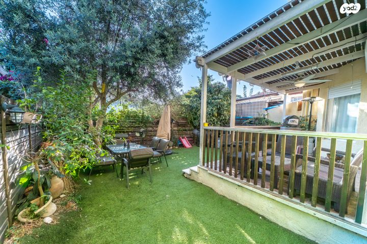 דו משפחתי, רמת ישי