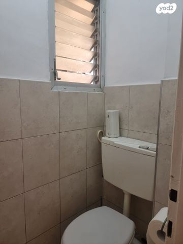 דירה, יוסף סרלין 11, נווה ברבור, כפר שלם מערב, תל אביב יפו