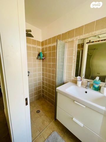 גג/ פנטהאוז, נורית, ורדיה, חיפה