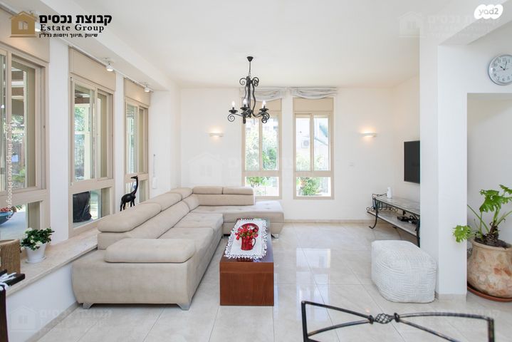 דירת גן, טשרניחובסקי 18, כרמל צרפתי, חיפה