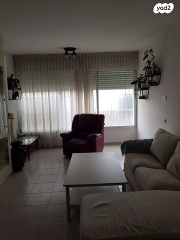 דירה, אחד העם, עיר, מרכז העיר, נהריה