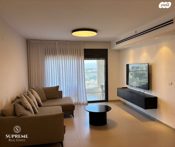 דירה, צה"ל 3, משכנות האומנים, קרית מוצקין