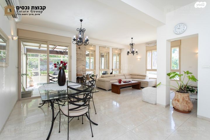 דירת גן, טשרניחובסקי 18, כרמל צרפתי, חיפה