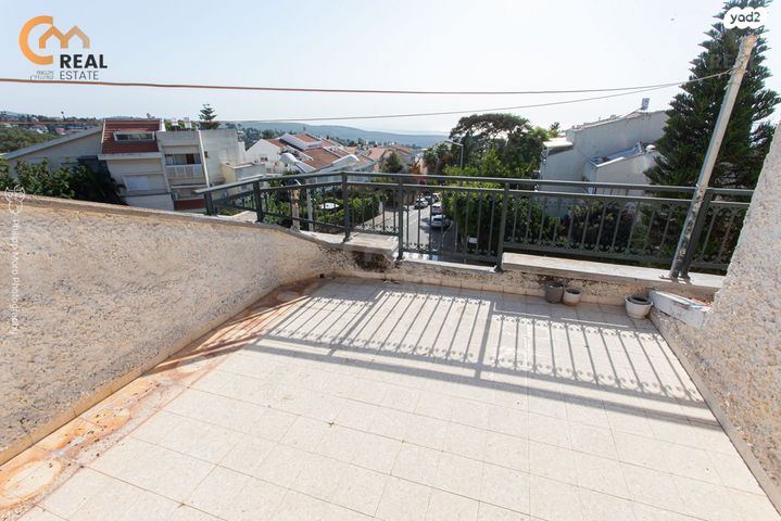 גג/ פנטהאוז, יחזקאל קויפמן, רמת גולדה, חיפה