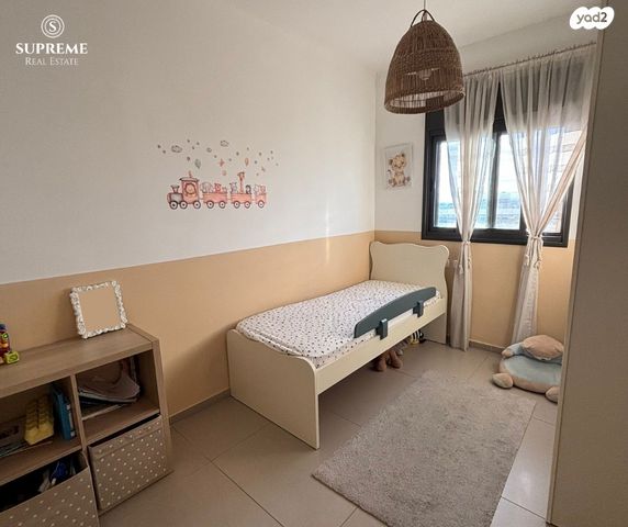 דירה, צה"ל 3, משכנות האומנים, קרית מוצקין