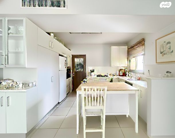 דירה, נווה גן, רמת השרון