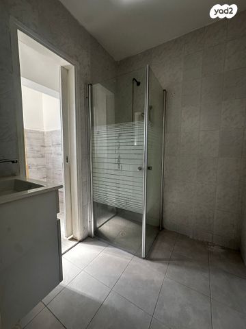 דירה, גבעת שרה, נהריה