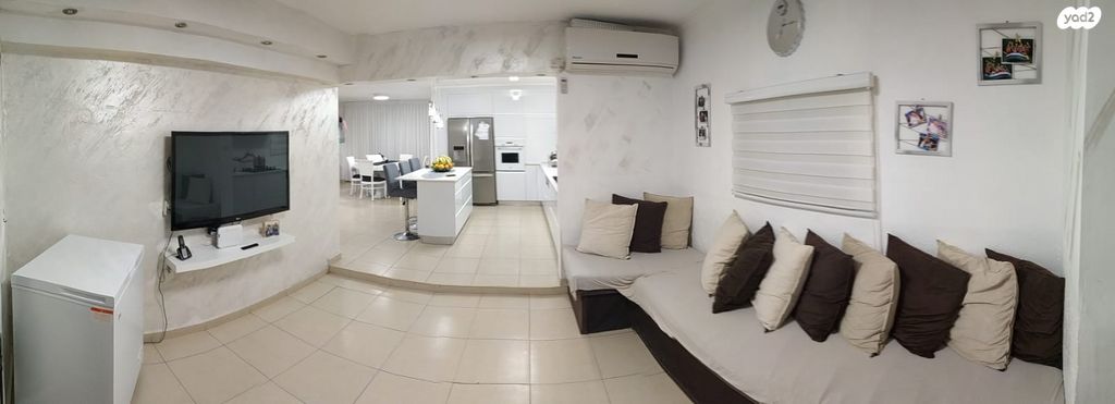 גג/ פנטהאוז, רחבת צפת, שכונה ט', באר שבע