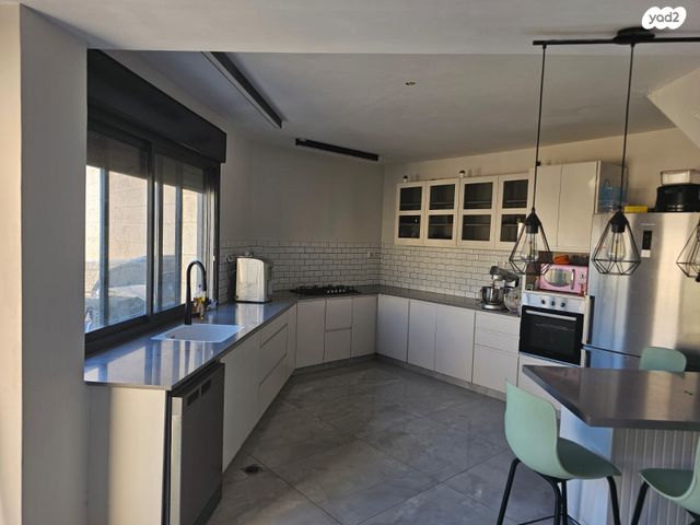 דירה, חנוך אלבק, תלפיות, ירושלים