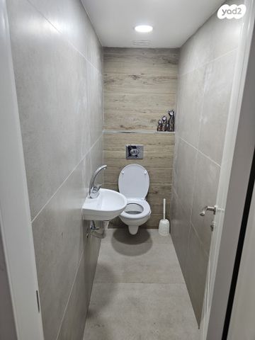 דירה, חנוך אלבק, תלפיות, ירושלים