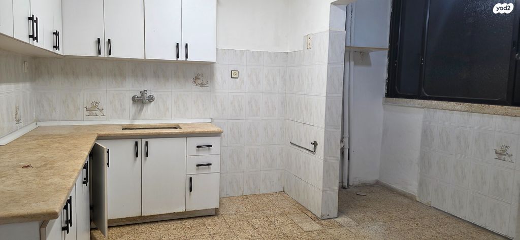 דירה, כינרת, רובע י"א, אשדוד