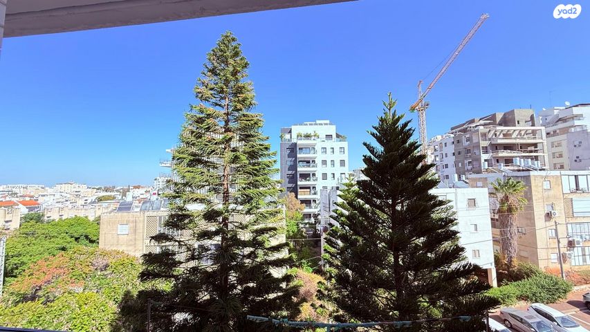 דירה, הקוצרים 7, הרצליה