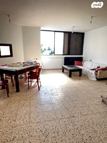 כנפי נשרים 9