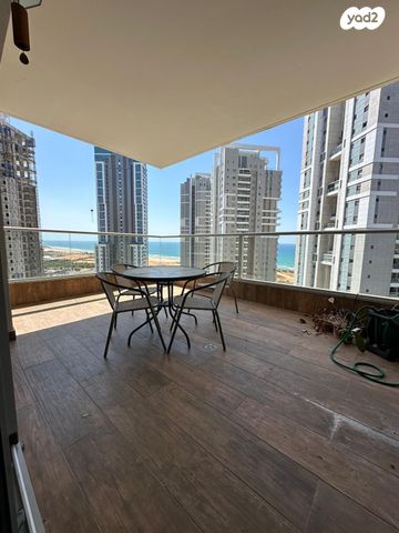 דירה, נתן יונתן 22, עיר ימים, נתניה