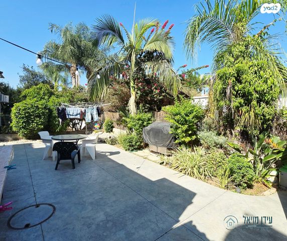 בית פרטי/ קוטג', בת חפר