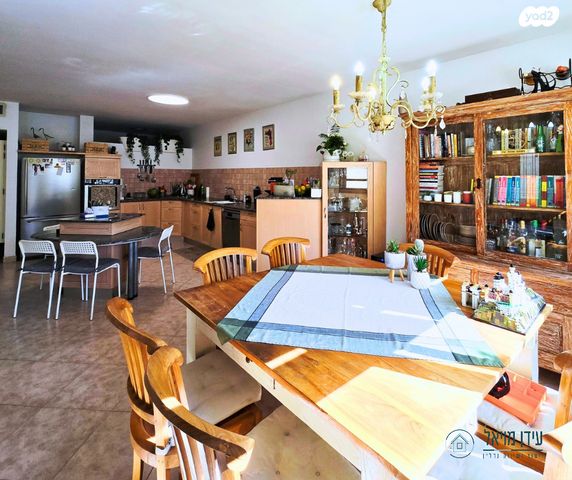 בית פרטי/ קוטג', בת חפר