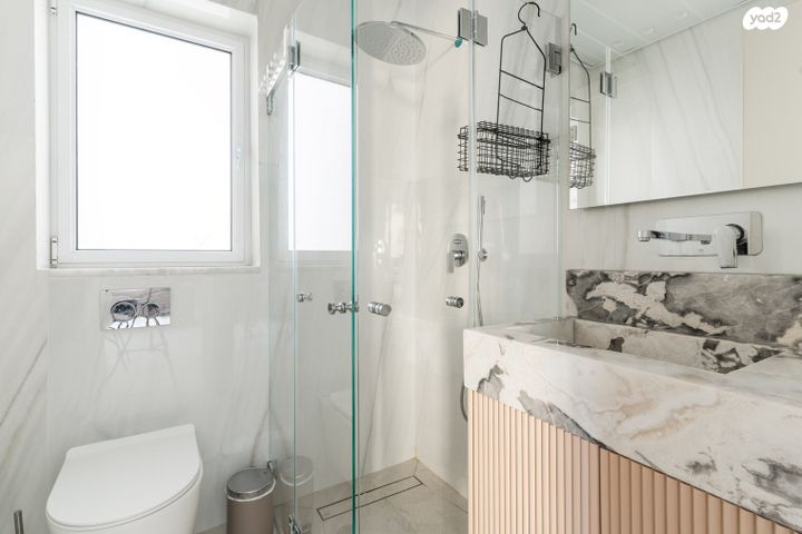 דירה, הירקון, תל אביב יפו