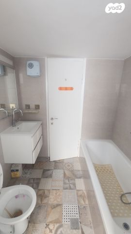 דירה, אהוד, אחוזה, חיפה