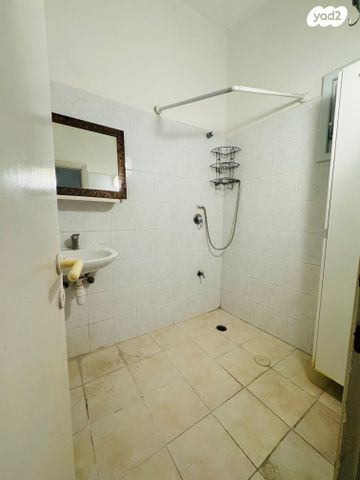 דירה, ד"ר כהן, שכונת בן גוריון, מרכז העיר ג', רמת גן