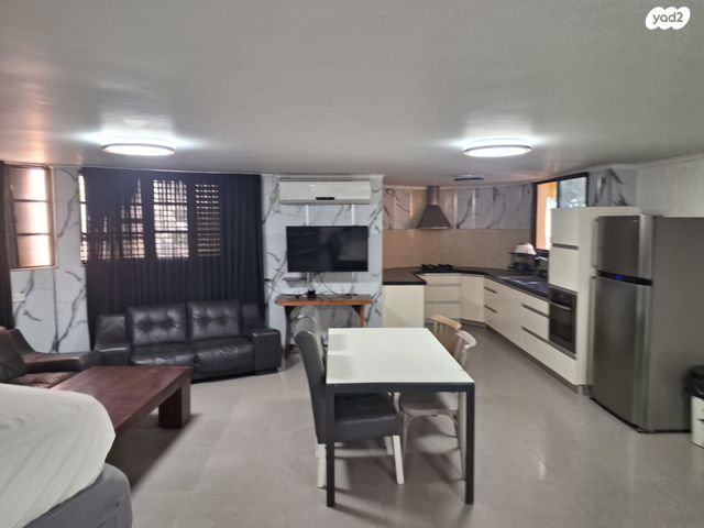 דירה, אליפלט