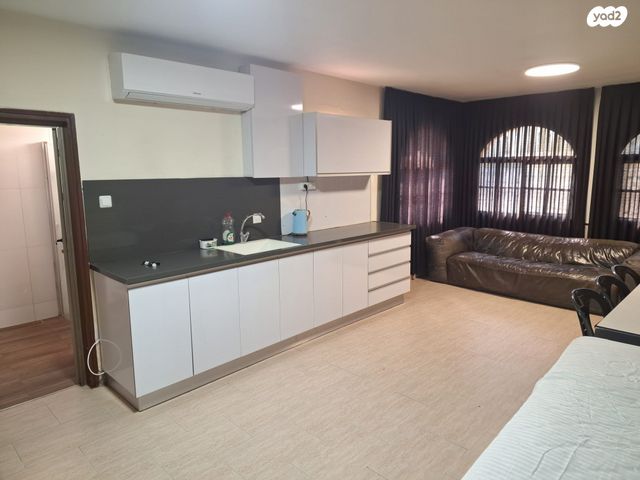 דירה, אליפלט