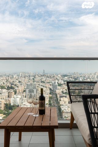 דירה, דרך מנחם בגין, מונטיפיורי, הרכבת, תל אביב יפו