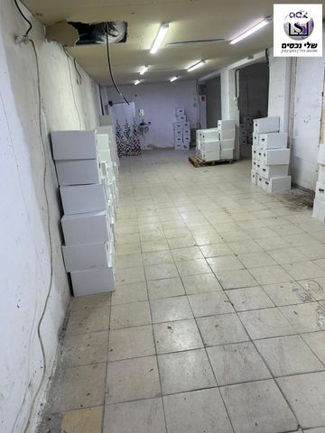 חנויות/ שטח מסחרי, הראשונים, רובע א', אשדוד