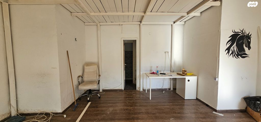 חנויות/ שטח מסחרי, דרך העמק, שלום עליכם, מגדל העמק