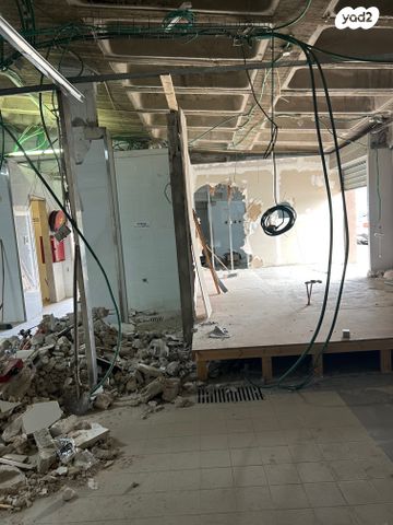 מבני תעשיה, ראשון לציון