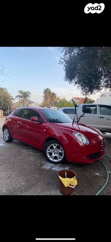 אלפא רומיאו מיטו