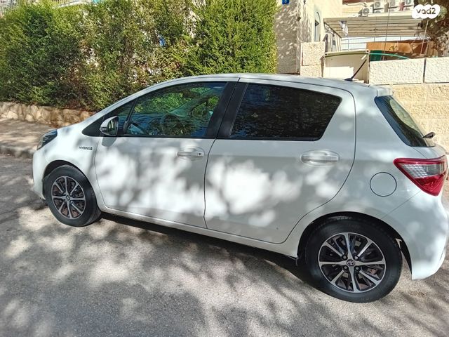 מודעת רכב טויוטה יאריס