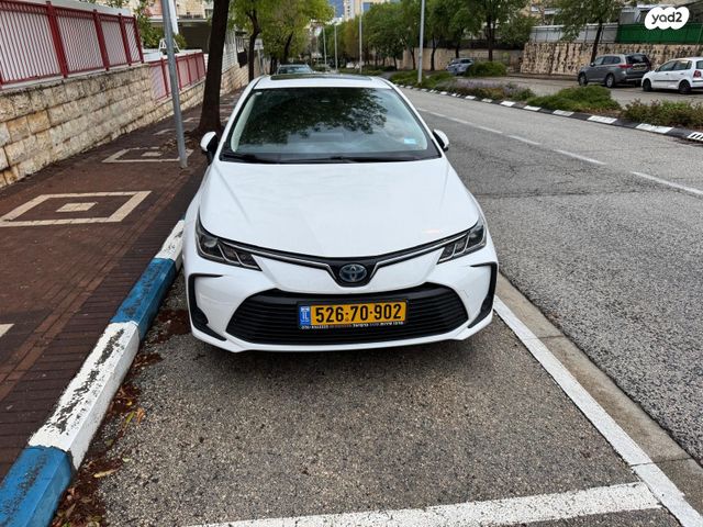 מודעת רכב טויוטה קורולה