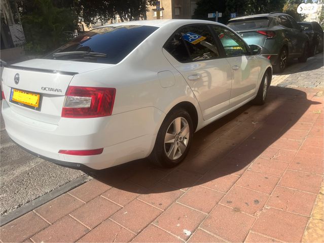 סקודה אוקטביה 