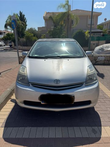 מודעת רכב טויוטה פריוס