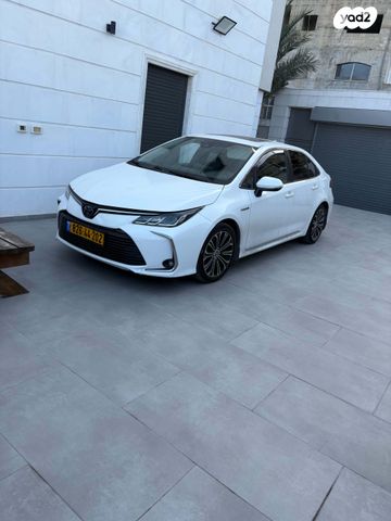 מודעת רכב טויוטה קורולה