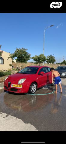 מודעת רכב אלפא רומיאו מיטו