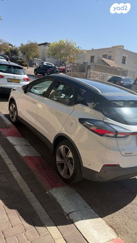 ג׳ילי Geometry C