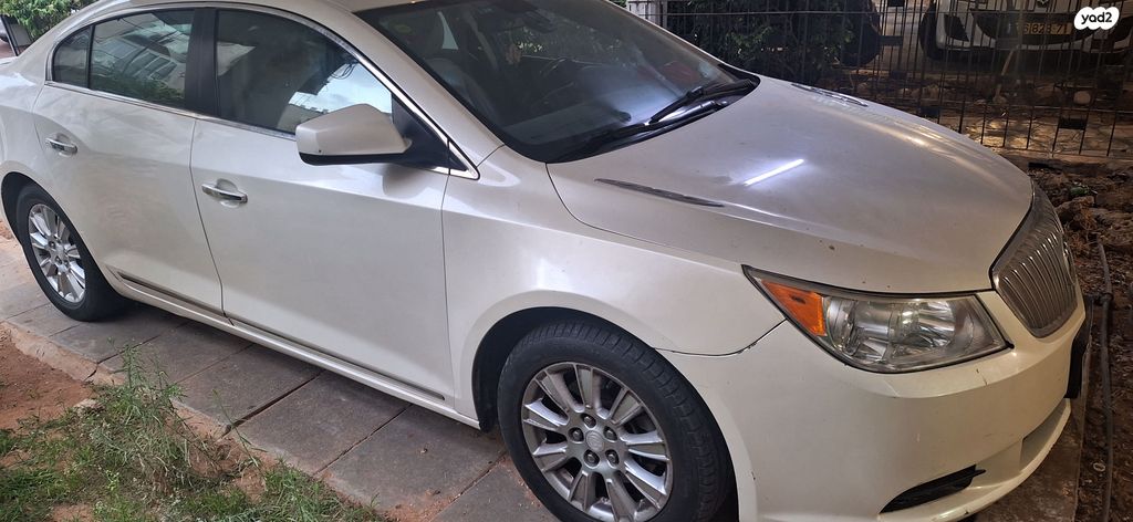 ביואיק לה-קרוס