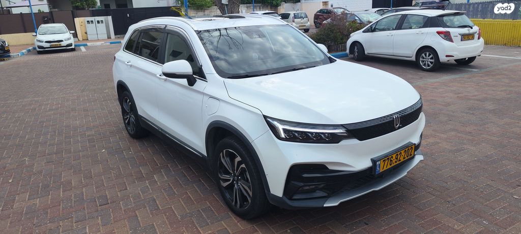 ET5 Luxury חשמלי אוט׳ (204 כ״ס)