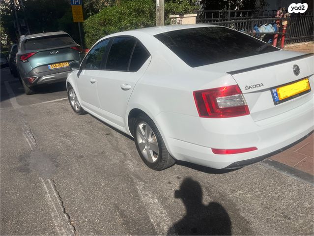 סקודה אוקטביה 