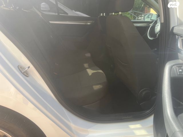 סקודה אוקטביה 