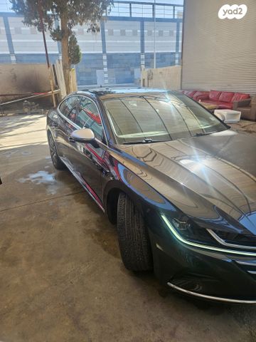 מודעת רכב פולקסווגן ארטאון