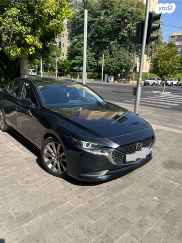 מודעת רכב מאזדה 3