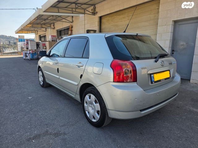 מודעת רכב טויוטה קורולה