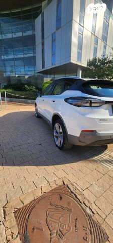 ג׳ילי Geometry C