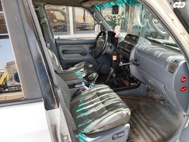 טויוטה לנד קרוזר