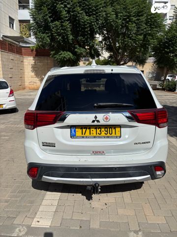 מודעת רכב מיצובישי אאוטלנדר