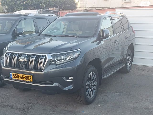 מודעת רכב טויוטה לנד קרוזר